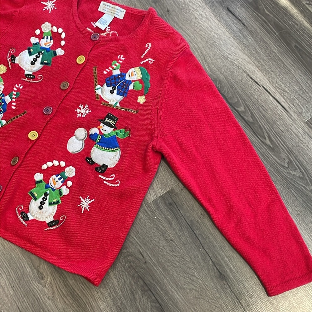 🎄Adorable button Christmas Sweater/cardigan.  Red sweater with snowmen, size L - Picture 2 of 9